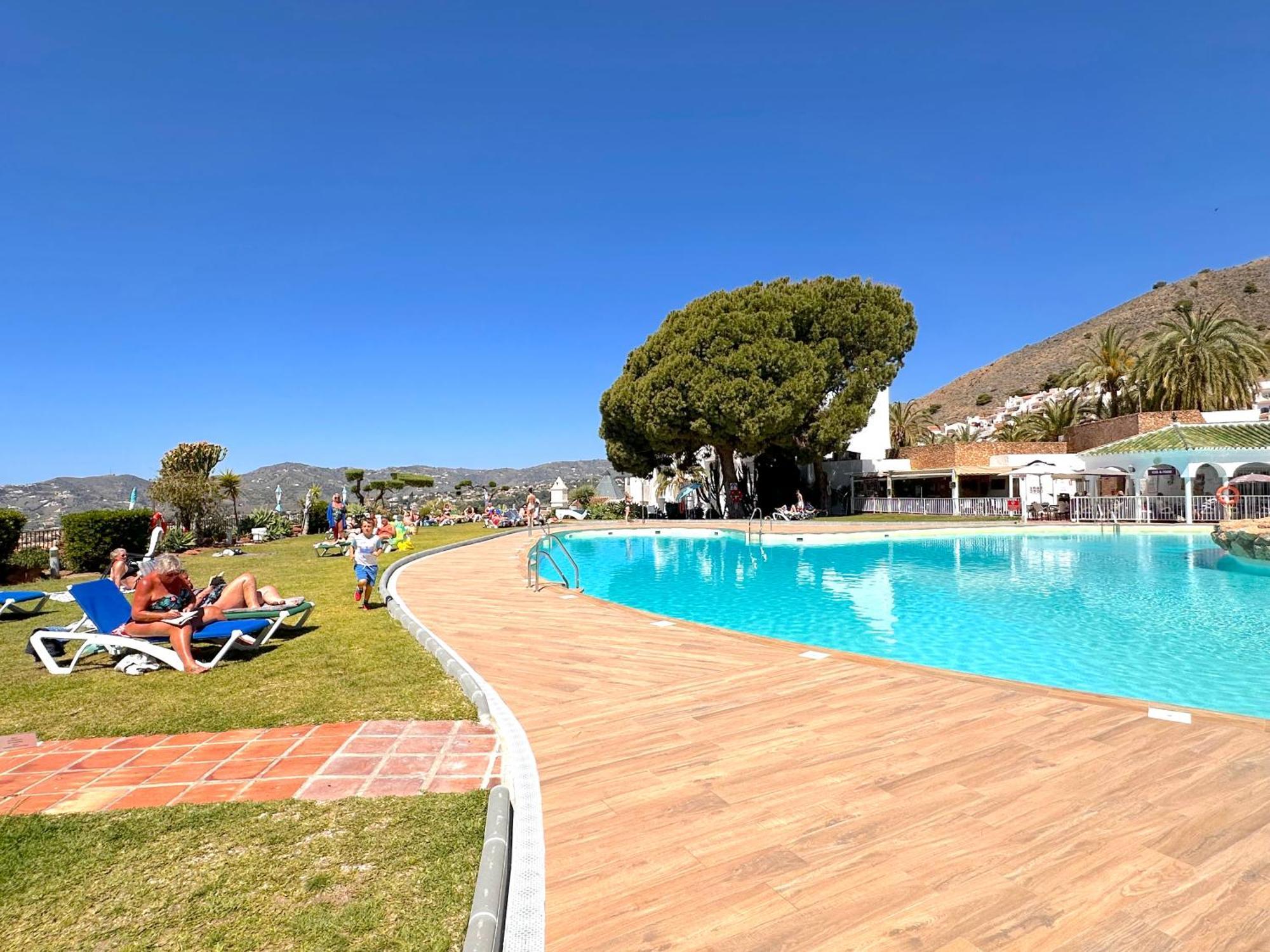Apartamento Hibiscus 7 San Juan de Capistrano Nerja Exterior foto